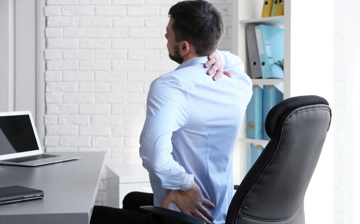 Mal di schiena quando si è seduti